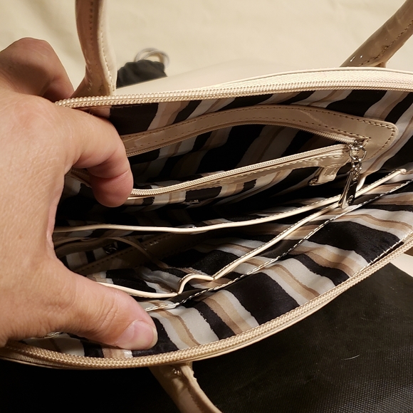 Grace Adele Purse Nwot never used. - Picture 6 of 7